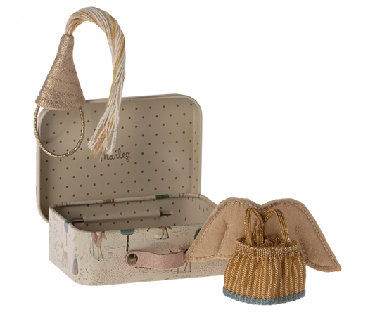 Little Sister Mouse Fairy Clothes In A Suitcase