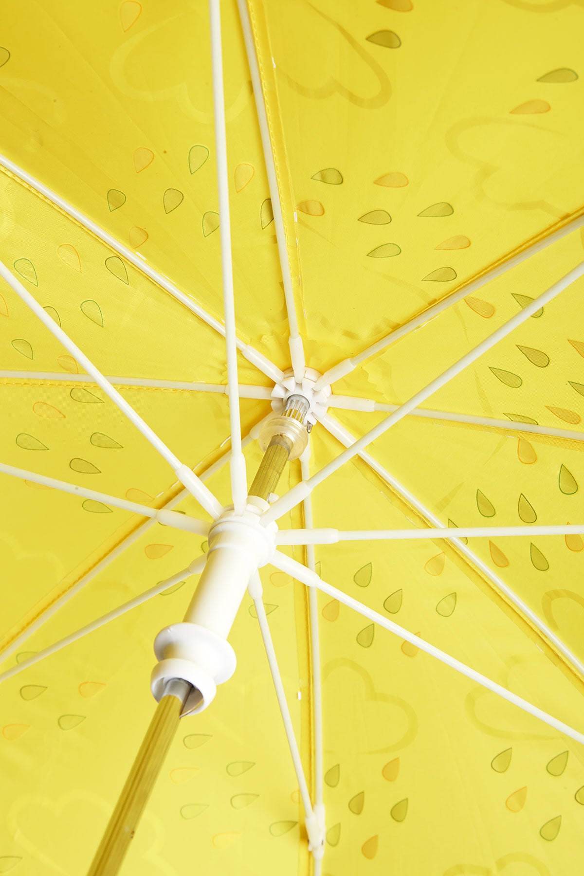 Yellow Little Kids Colour-Changing Umbrella